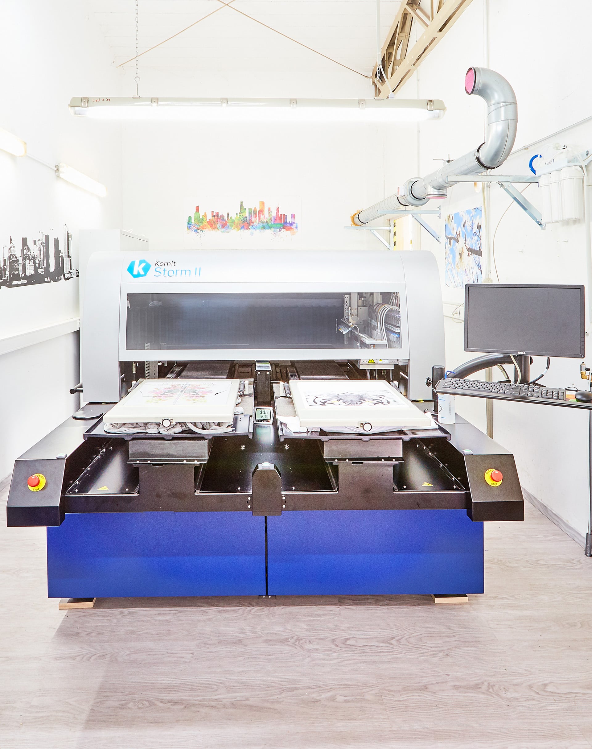 Digital-Direktdrucker aus der Produktion.
